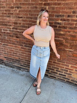 Denim stone washed skirt with front slit