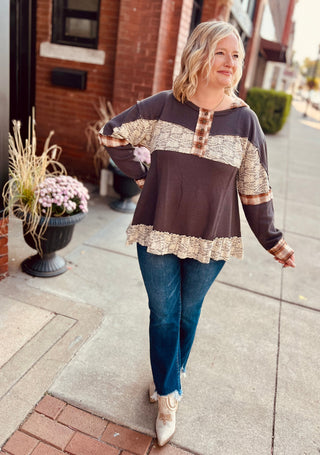 Charcoal round neck plaid detail top