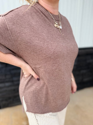 MOCHA CREW NECK KNIT T-SHIRT