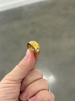 Beljoy moon ring