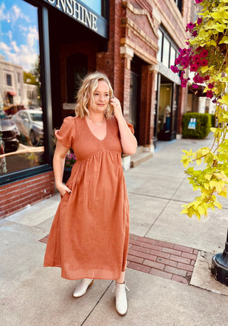 Sienna Textured puff sleeve midi dress