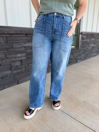 Mid Rise Barrel Patch Pocket Jeans