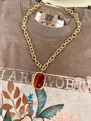 Amber pendant necklace